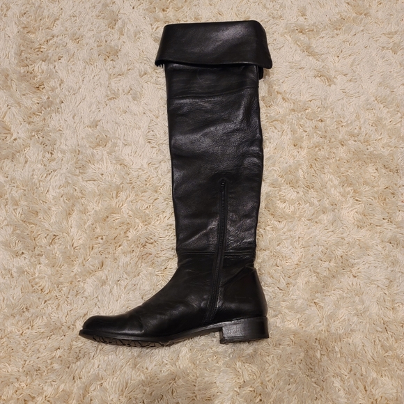 Stuart Weitzman Hilo Boots Black Leather - Picture 5 of 12